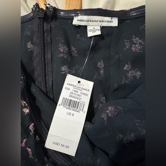 American Eagle NWT strapless black floral jumpsuit wide leg size small - Picture 12 of 13